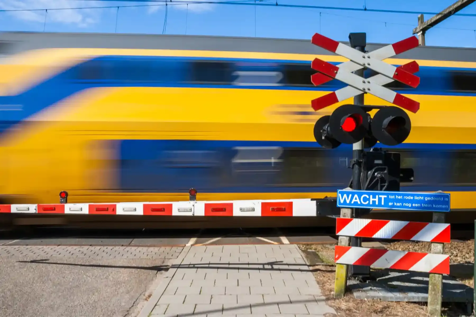 Reizen met alle OV in Nederland met glimble Reis met alle OV in Nederland.  Koop tickets in reisapp glimble, ook voor je medereizigers.