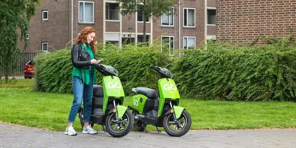 Deelscooter Deelscooter boeken via glimble