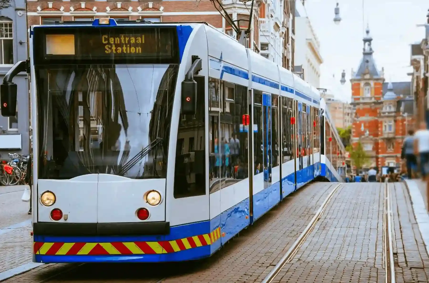 Online tramkaartje kopen Koop je tramticket voor RET, GVB, U-OV of HTM in de glimble app.
